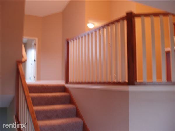 1798 38th Ave S - Photo 3 of 8