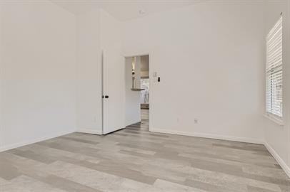 1603 Wild Orchard Dr - Photo 2 of 28