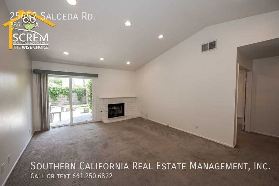 25652 Salceda Rd - Photo 3 of 20