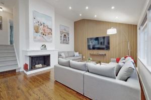 featured image of 70 Bedford Park Avenue