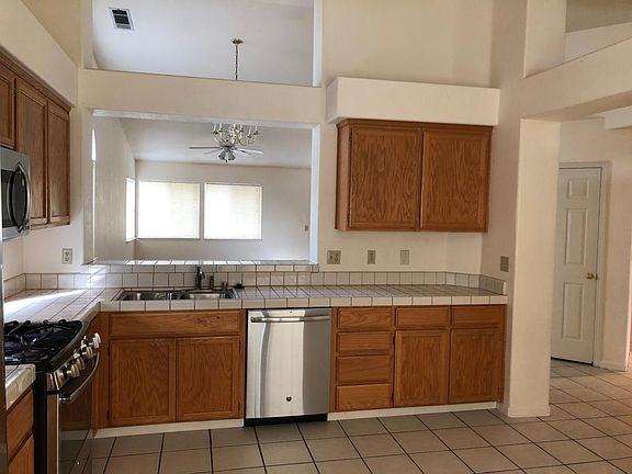 1462 Gold Rush Ct #NA - Photo 2 of 7