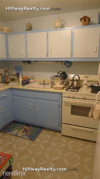 32 Juniper St - Photo 2 of 13