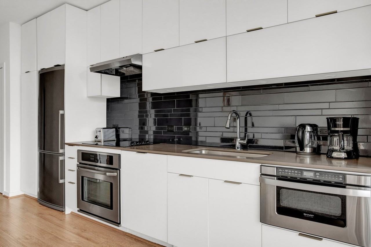 The Shay - Photo 2 of 29