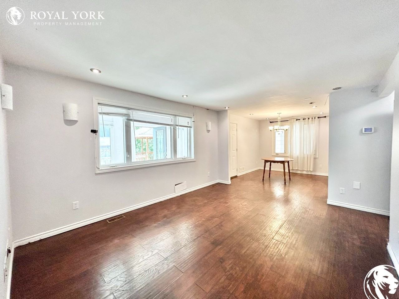 1099 Felix Ave - Photo 2 of 37