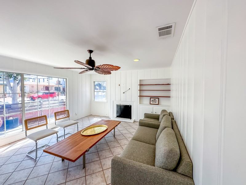 1520 E Ocean Blvd - Photo 3 of 29
