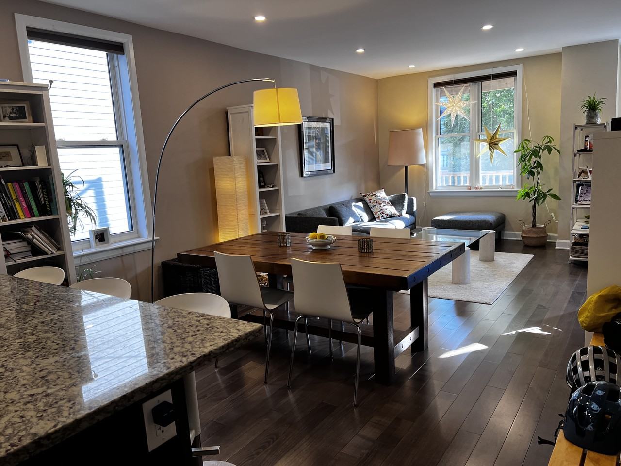 93 Hamilton Avenue North - Photo 2 of 26