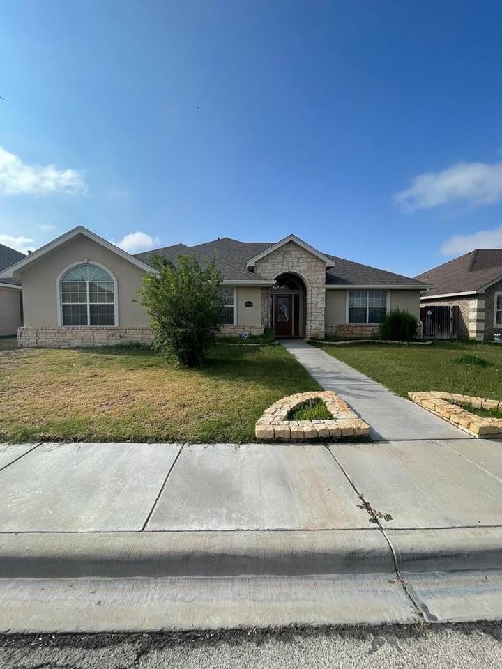 7009 Stonegate Dr, Odessa, TX 79765 3 Bedroom House for 2,800/month