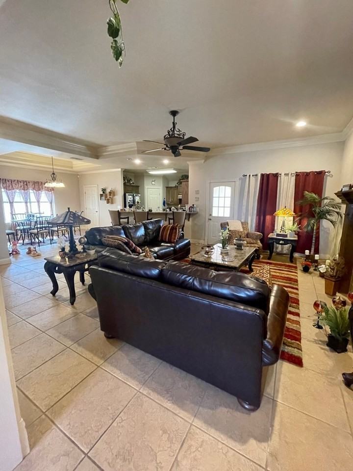 7009 Stonegate Dr, Odessa, TX 79765 3 Bedroom House for 2,800/month