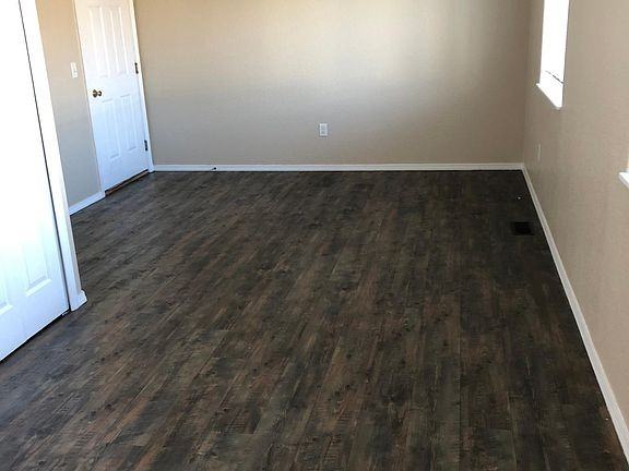 2842 Stratford Ln #NA - Photo 3 of 8