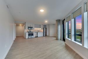 featured image of 1111 W Columbia Way