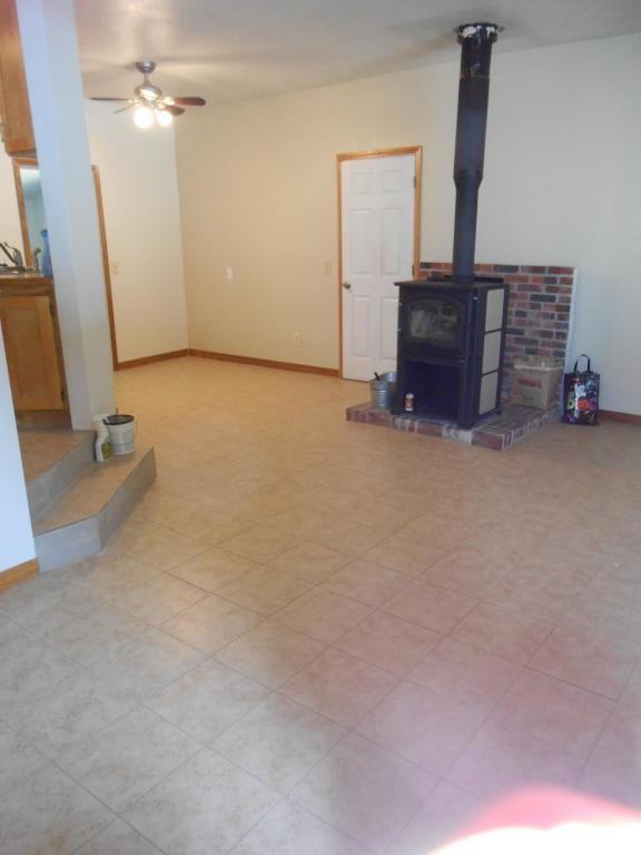 Totem Pole Rd - Photo 2 of 19