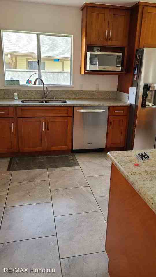 95-1008 Pakau St - Photo 3 of 3