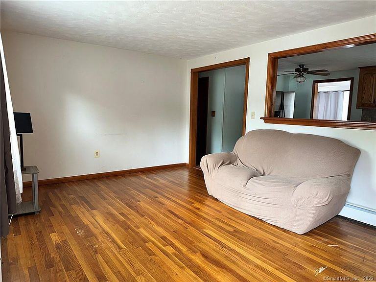 7 Chief St #NA - Photo 2 of 3