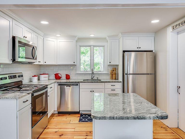 83 Swamp Rd #NA - Photo 3 of 5