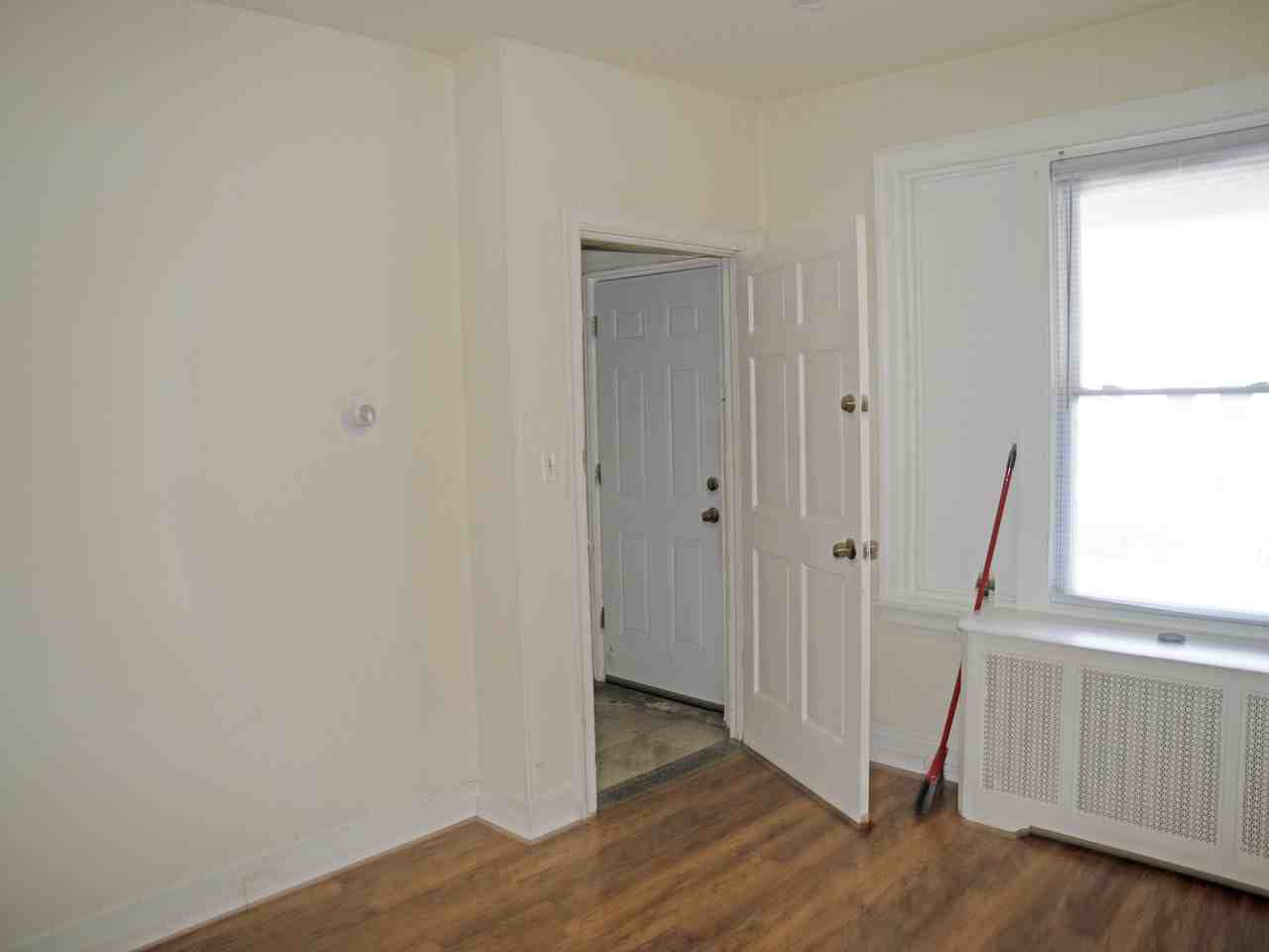 423 W Fisher Ave #1 - Photo 2 of 4