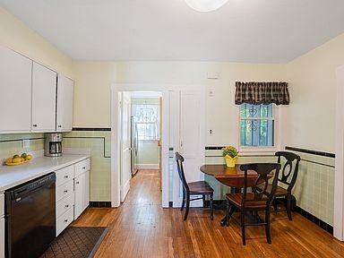 1057 Morton St #NA - Photo 3 of 8
