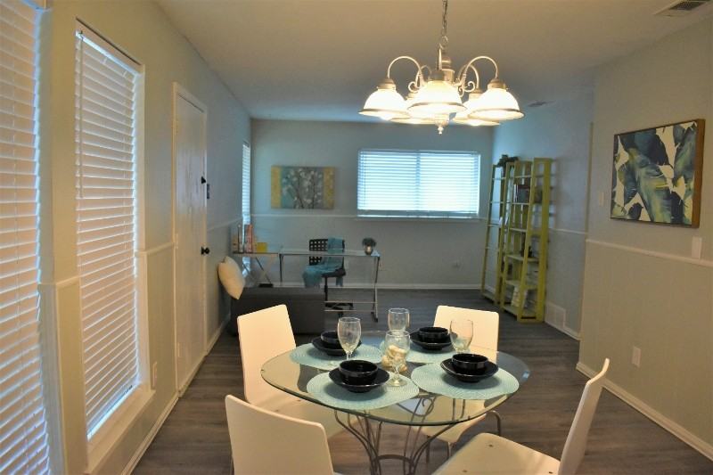 1300 Milam Way - Photo 2 of 18