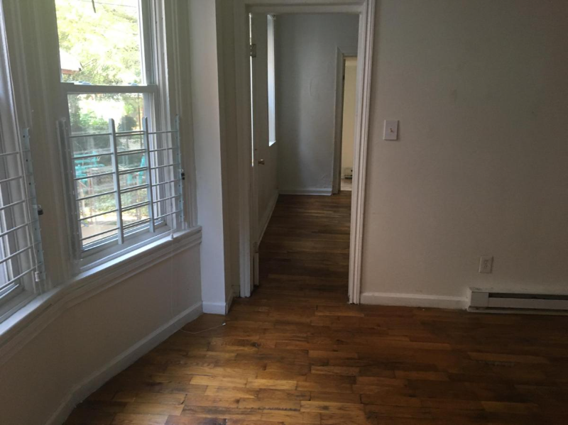4923 Cedar Ave #1stFL - Photo 2 of 7