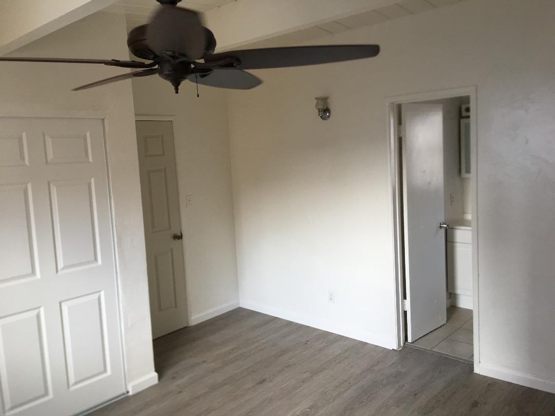 4432 Maple St #4432 - Photo 7 of 16