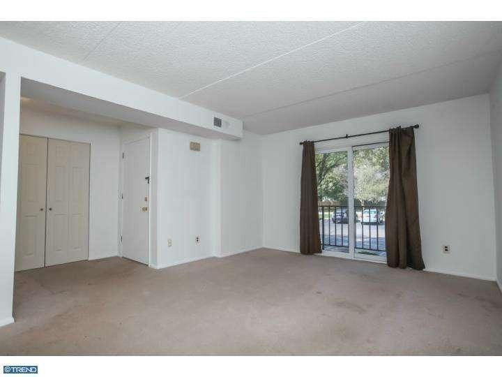 712 Putnam Blvd #7A - Photo 3 of 23