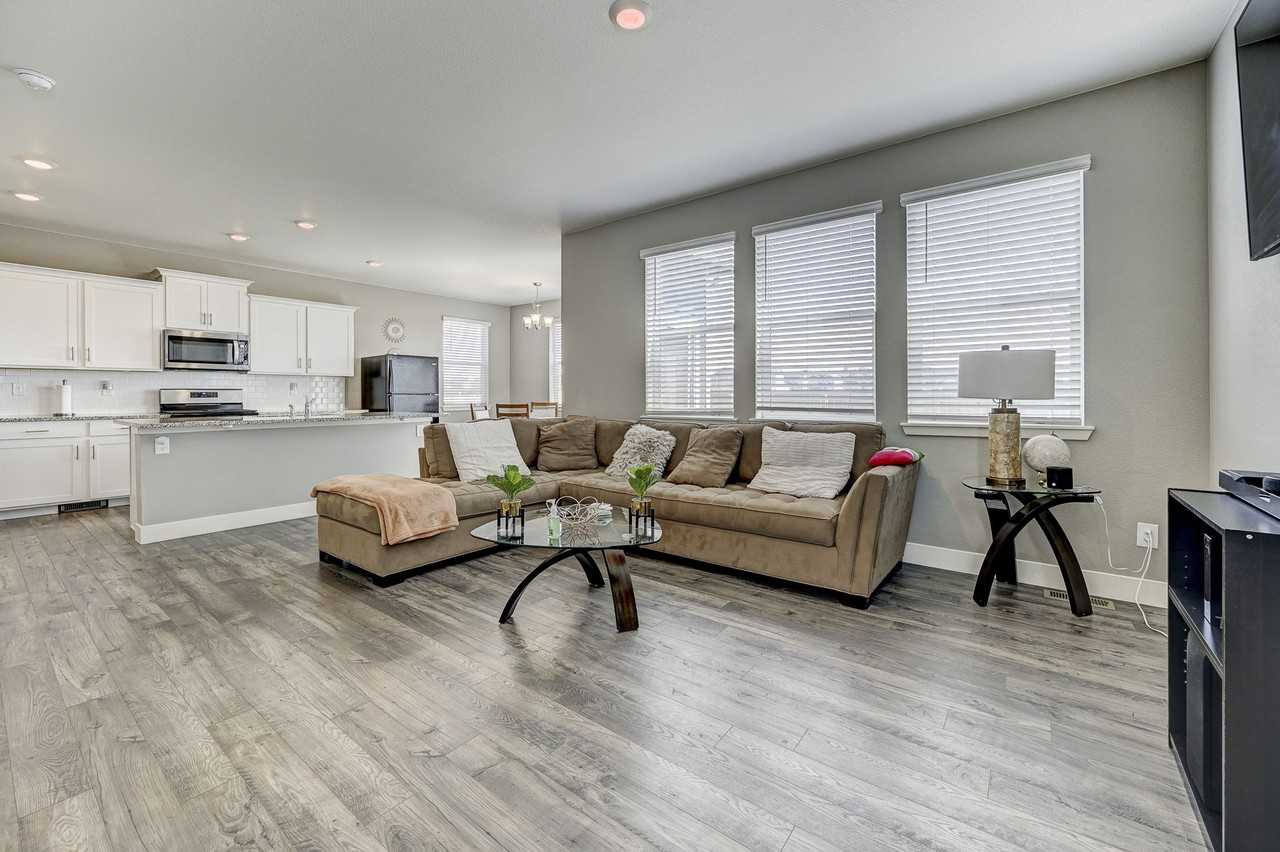 10525 Castor Dr #1 - Photo 2 of 11