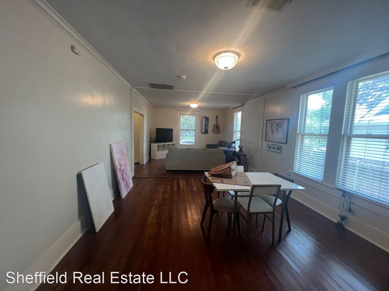 511 Hearn St - Photo 3 of 12