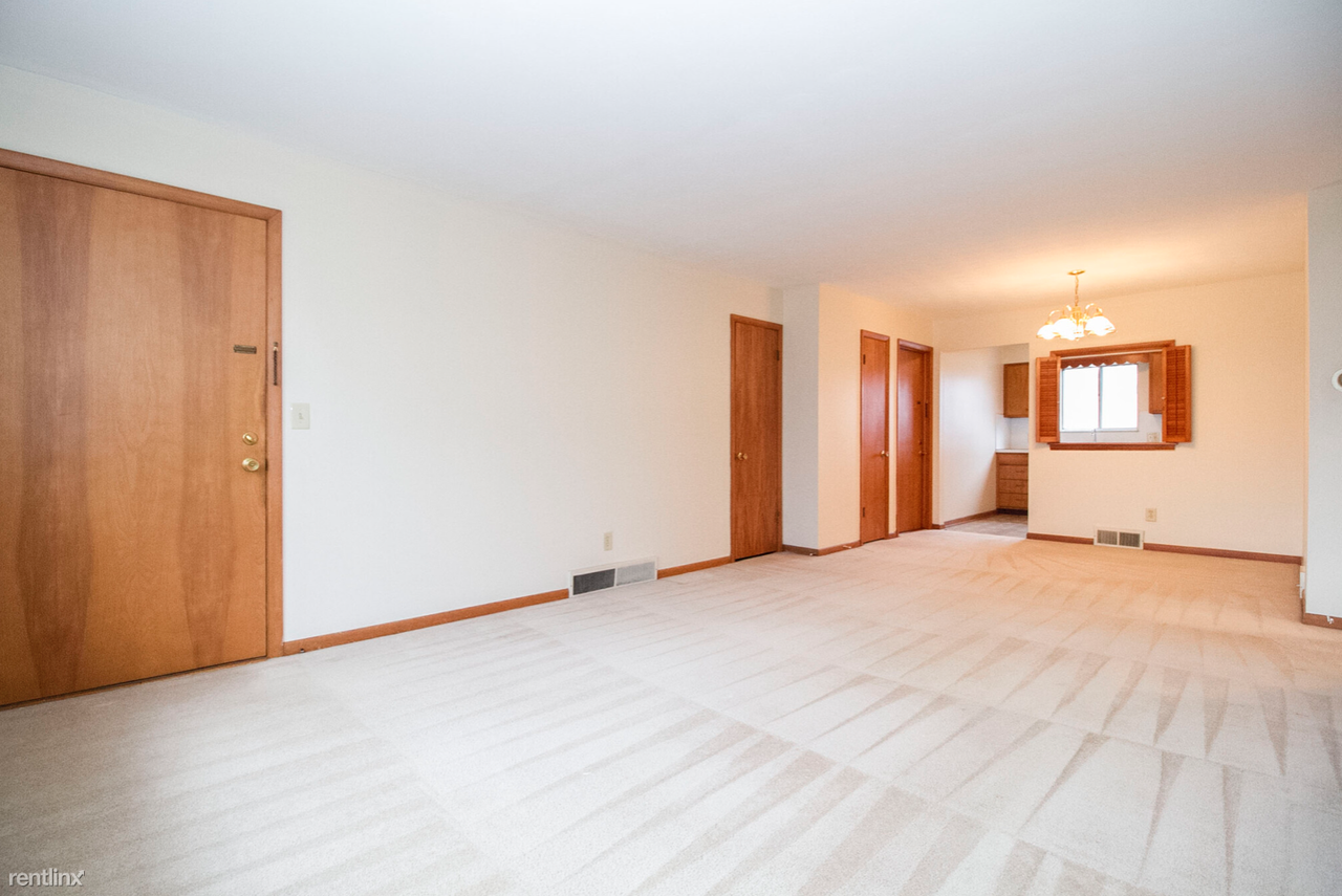 3012 Carskaddon Ave #2 - Photo 3 of 10