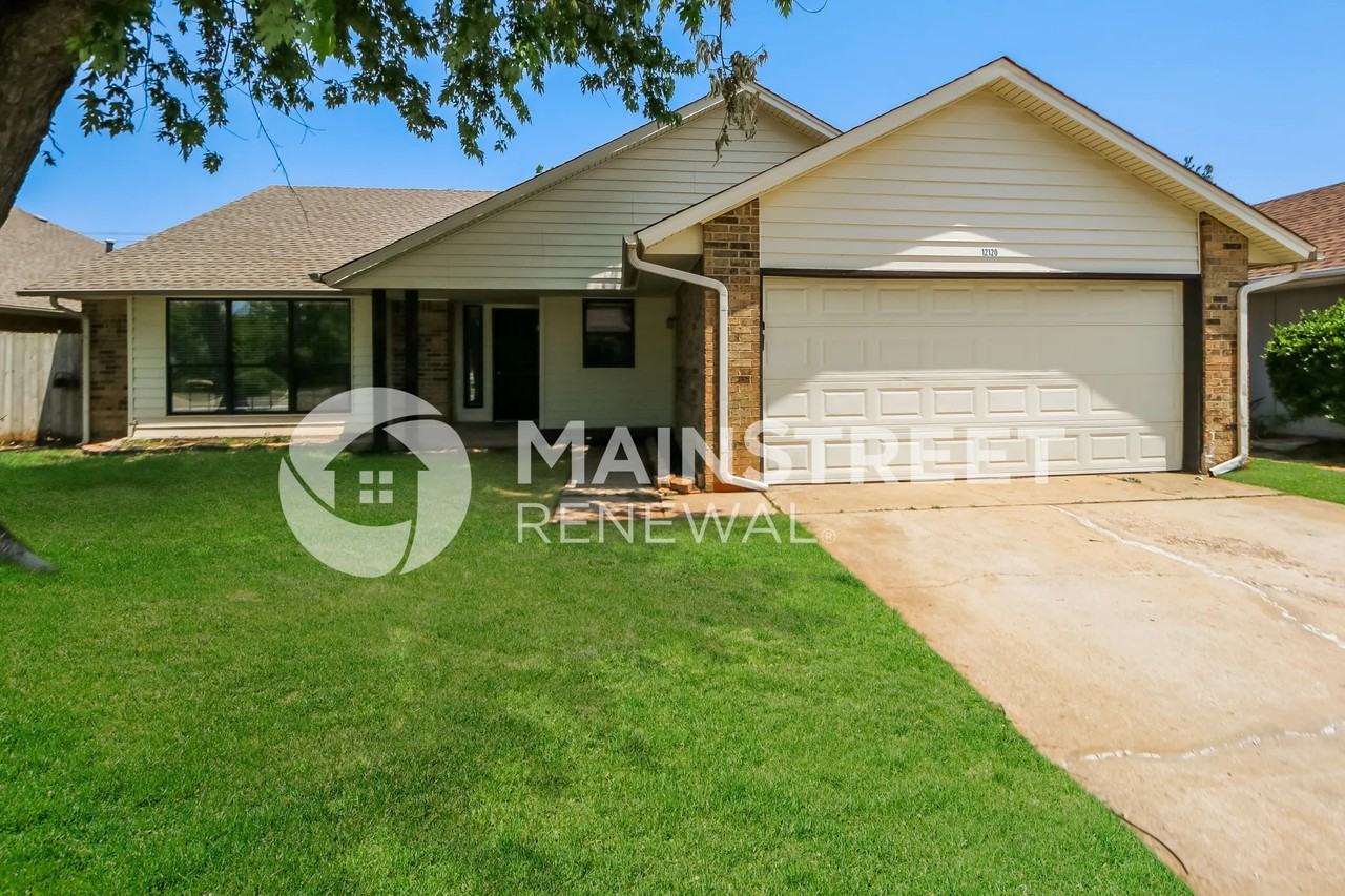 12120 Blue Moon Ave - Photo 3 of 16