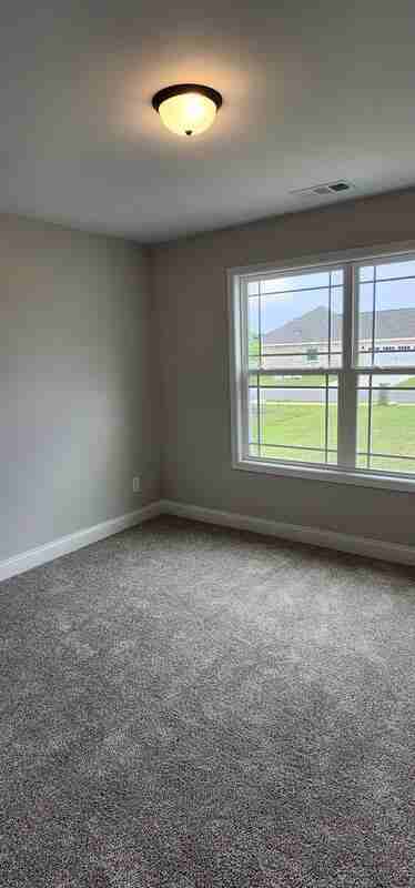 106 Remington Dr - Photo 3 of 26