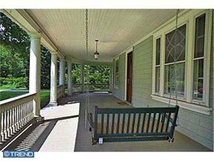 224 N Providence Rd - Photo 3 of 15