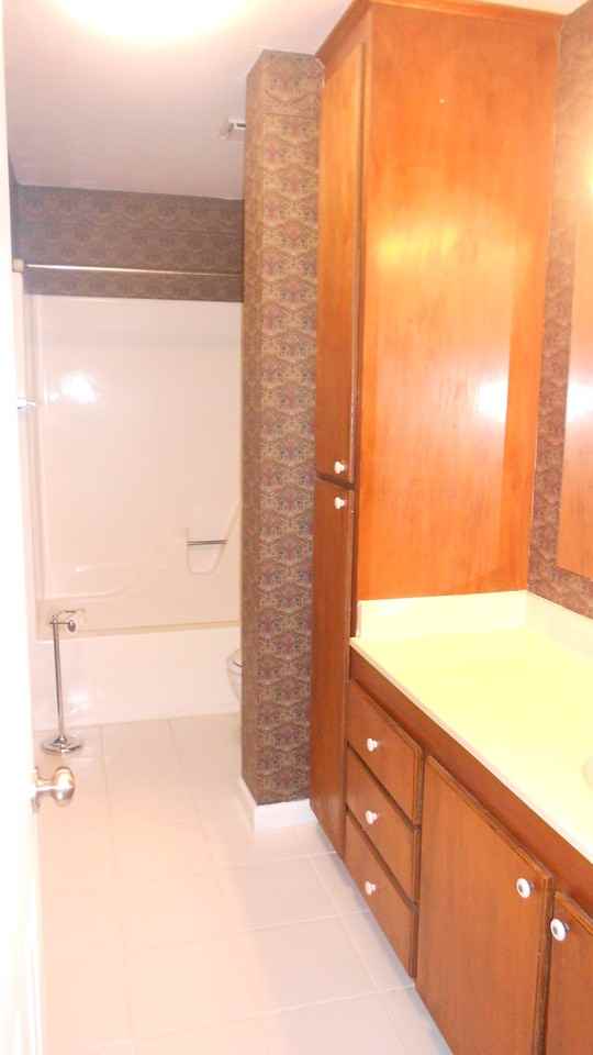 2708 McInnis St - Photo 2 of 19