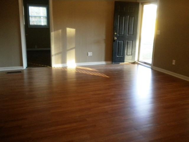 140 Tranquil Cemetary Rd - Photo 3 of 11