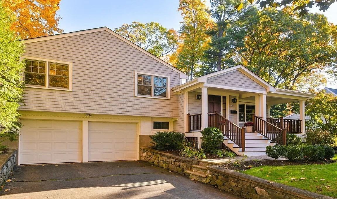 38 Dartmouth Ave - Photo 4 of 20