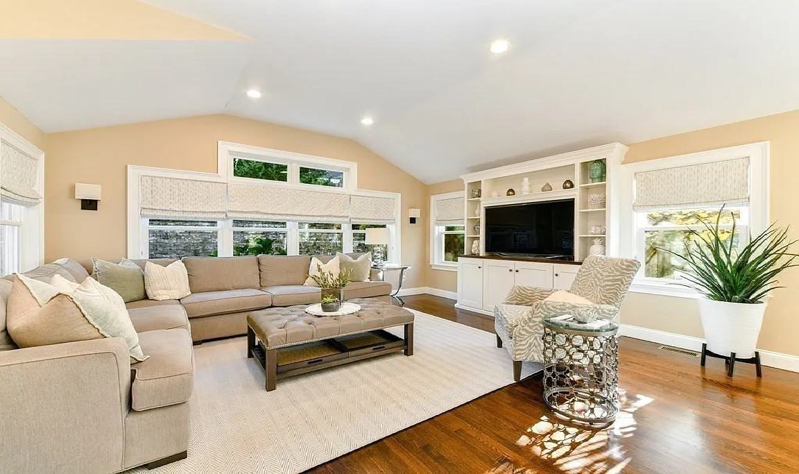 38 Dartmouth Ave - Photo 7 of 20