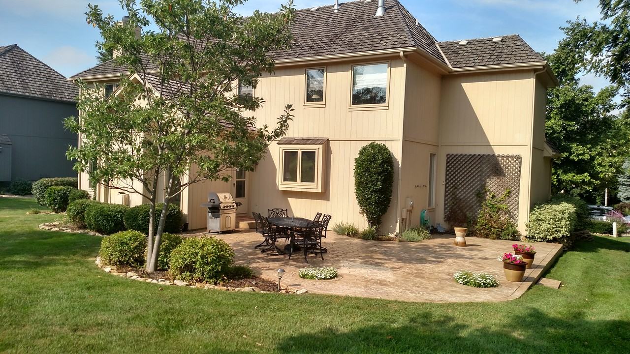 9525 Cailler Dr - Photo 2 of 29