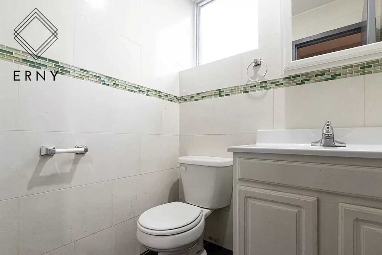 Gates Ave & Tompkins Ave #353 - Photo 7 of 7