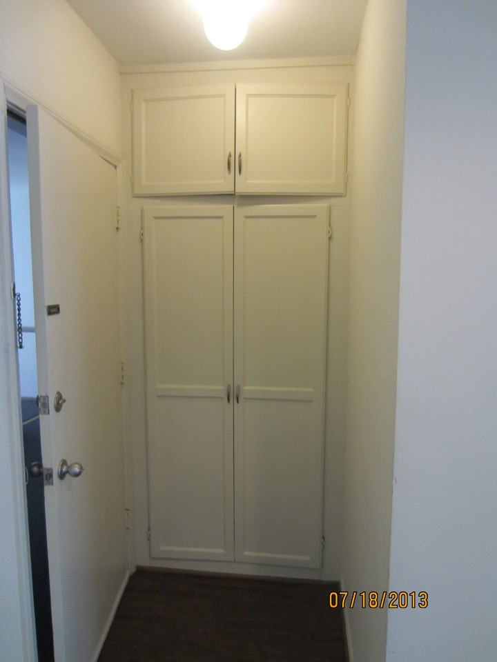 612 S. Dunsmuir - Photo 2 of 7