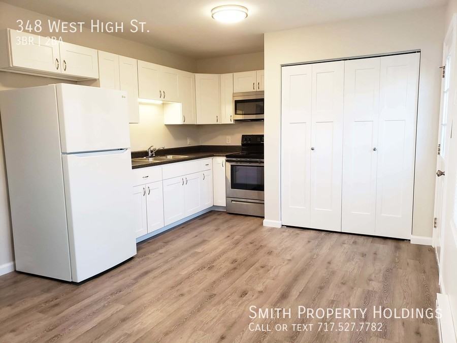 348 W High St - Photo 2 of 25