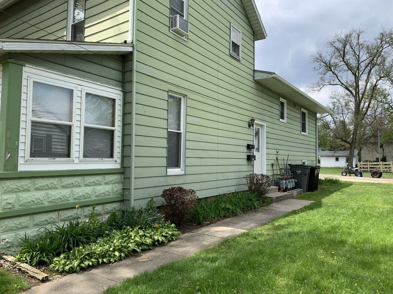 300 E John St #N2 - Photo 2 of 19