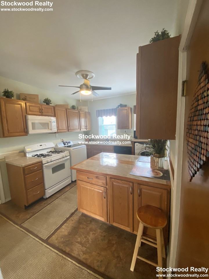 1280 Massachusetts Ave #2 - Photo 5 of 50