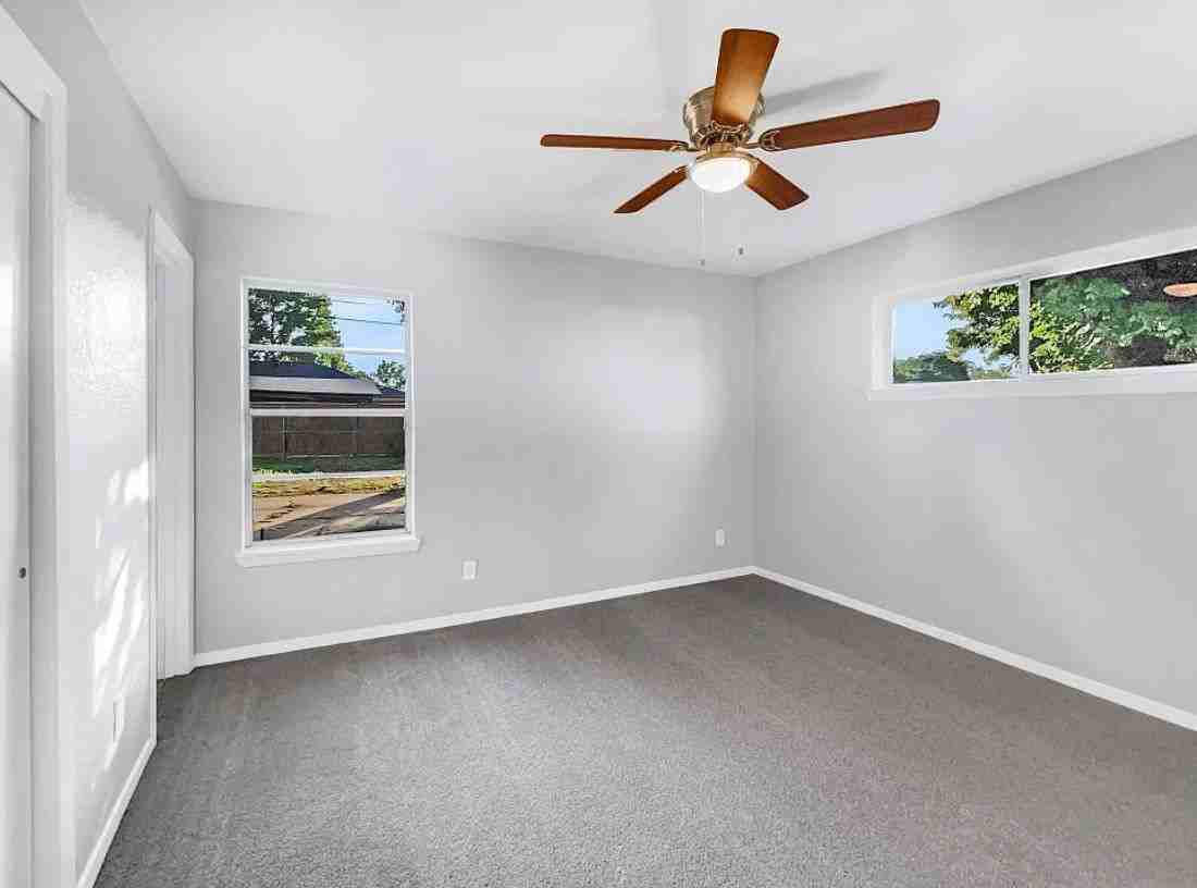 2506 William Brewster Dr #NA - Photo 3 of 9