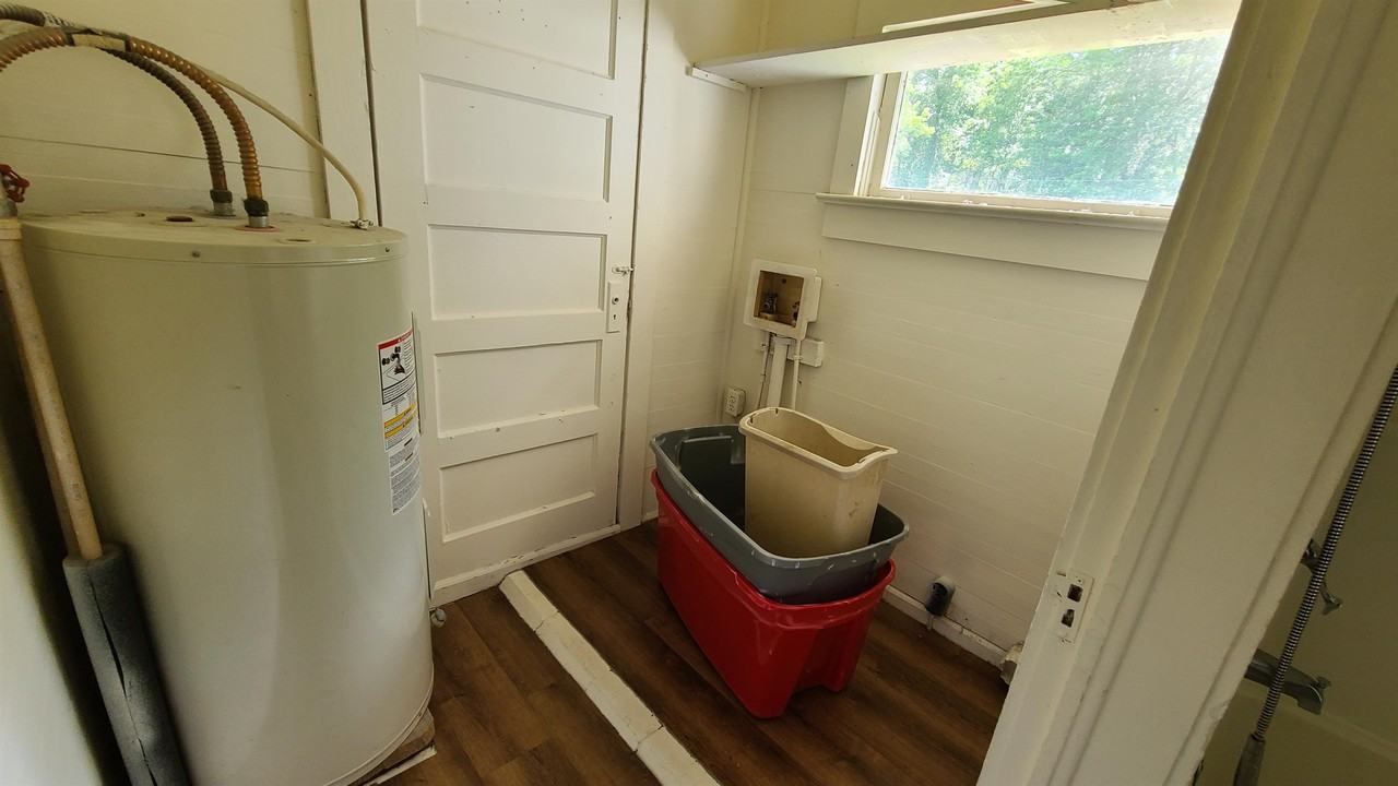 776 Macon Ave #1 - Photo 7 of 25