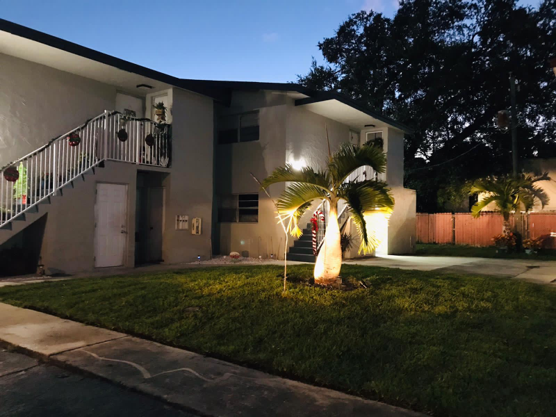 3741 Sw 60th Ave - Photo 2 of 5