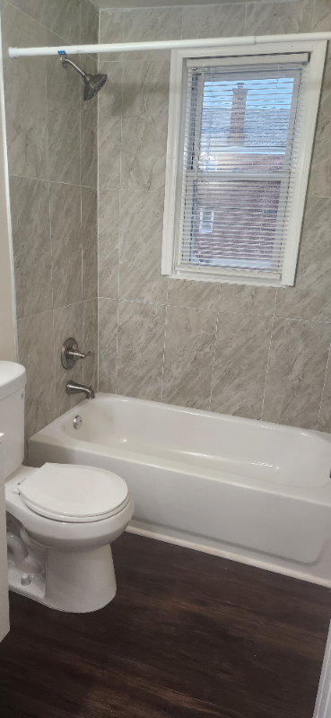 5560 Midwood Ave #1 - Photo 3 of 7