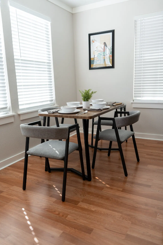 215 Blue Bonnet St - Photo 3 of 19