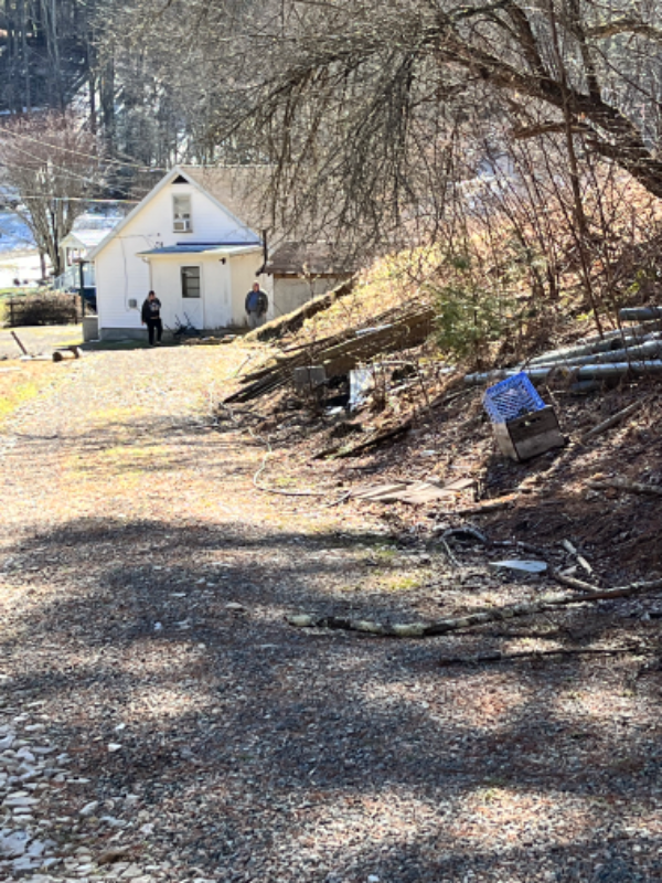 933 Hubert Taylor Rd - Photo 2 of 16