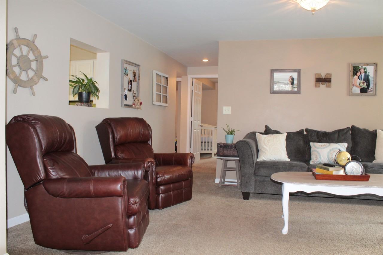 1810 Longyear Ave #1 - Photo 3 of 13