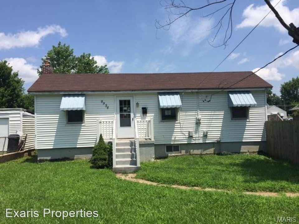 9954 Meadow Ave - Photo 2 of 12