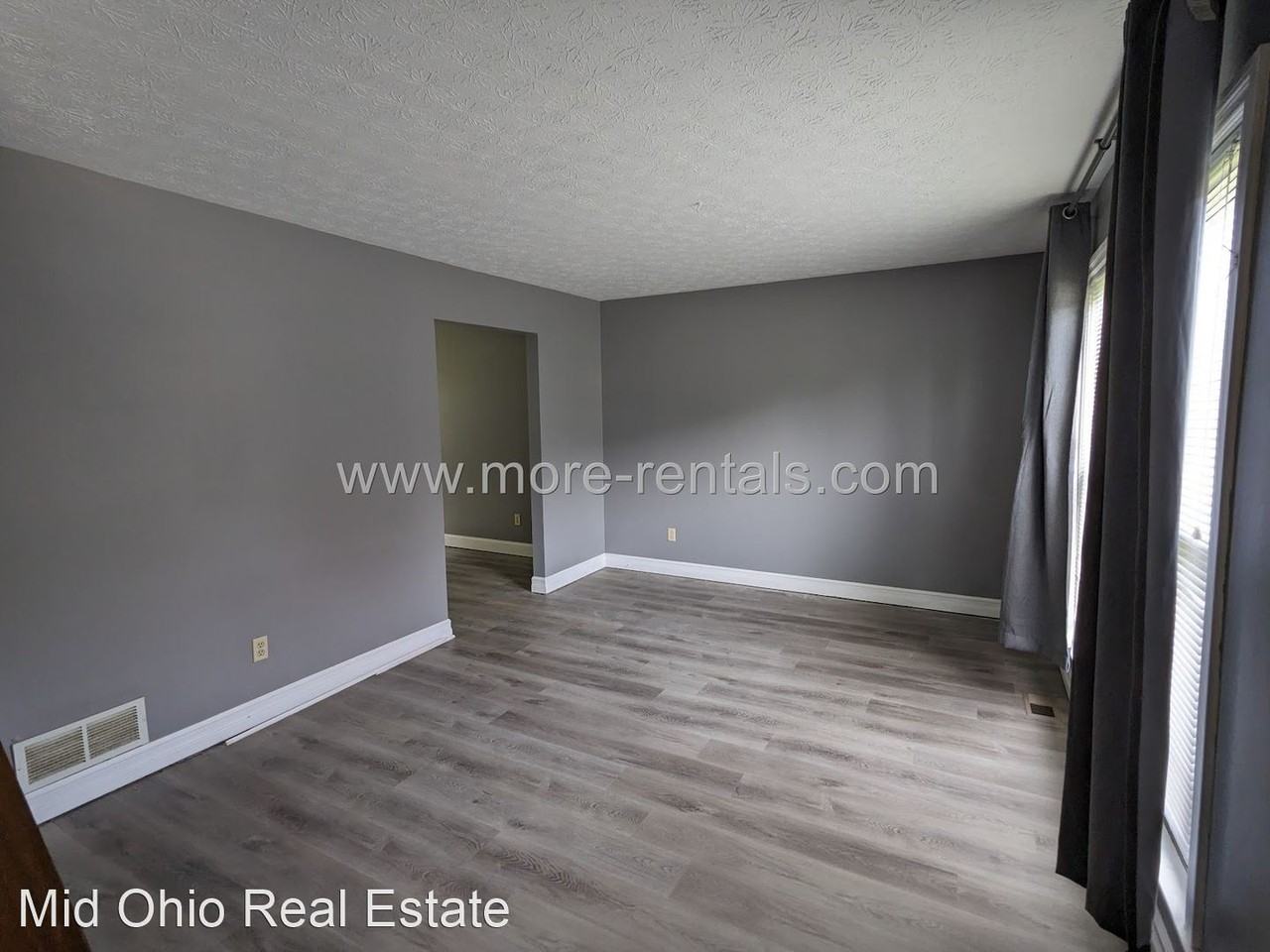 8829 Greenburg Dr - Photo 3 of 22