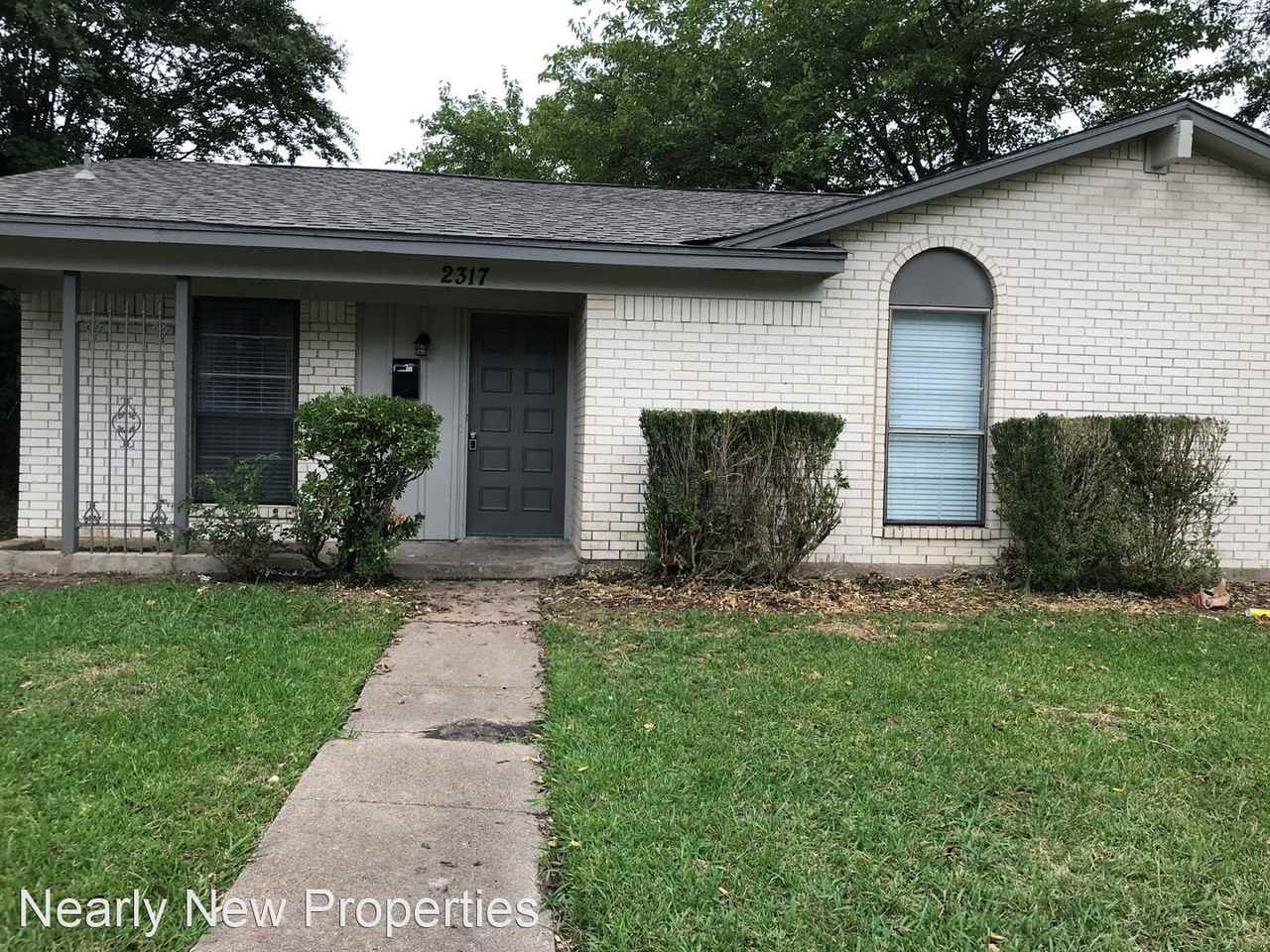 2317 Richbrook Dr - Photo 2 of 13